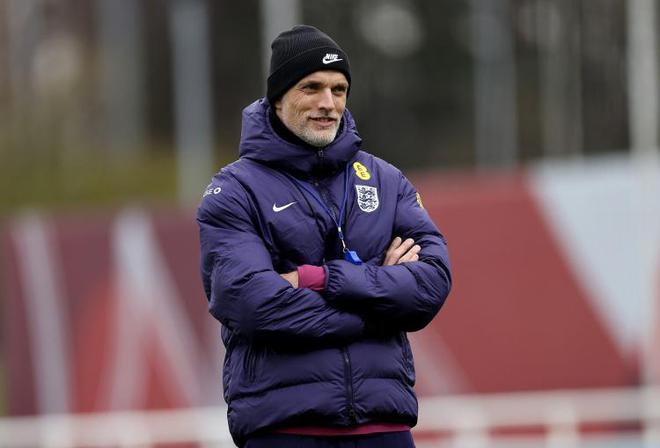 "图赫尔的新管理策略：提前告知球员考察细节，赢得赞誉如潮的沟通艺术"