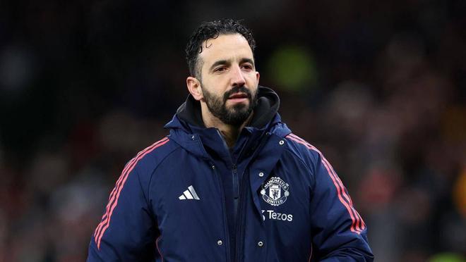 "曼联痛定思痛：亿元级遗憾割爱，1.24亿先生黯然离队，8000万新星即将闪耀红魔新篇章"