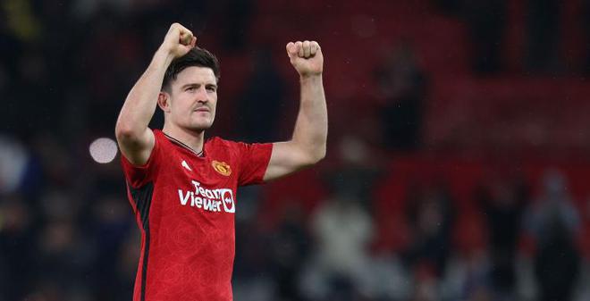 "曼联史诗级逆转引全球球迷惊叹：竞技艺术的魅力，红魔复兴的启示"