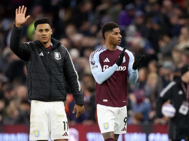 " 曼联启动创新锋线升级策略：以拉什福德交换阿斯顿维拉神锋，瞄准5000万天价猎鹰交易揭秘 "