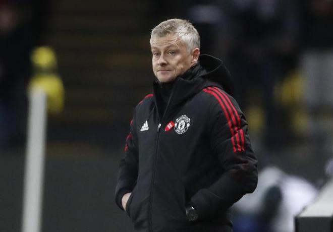 "前球星谢林汉姆呼吁：召回索尔斯克亚，阿莫林的表现尚显不足"