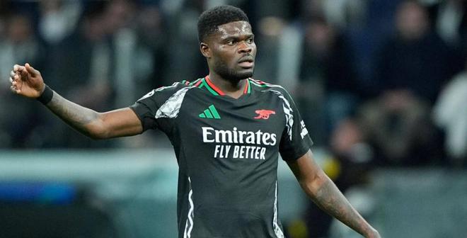 "帕尔特伊未来悬而未决：阿森纳弃约，沙特目光聚焦，瑞士天空独家揭秘"