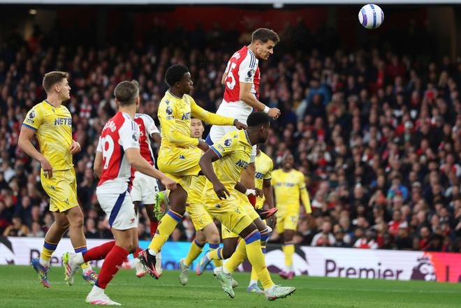 "阿森纳新纪录！基维奥尔2分26秒英超德比闪电建功，瞬间改写2014年历史"