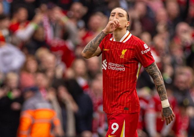 "英超奇迹：超越运气的胜利？利物浦提前四轮封王，实力与命运的深度剖析"