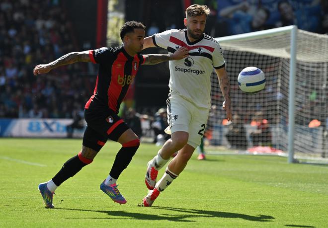 "在重重束缚中创奇迹，阿莫林执教下的曼联面临生死一搏的平局对决"