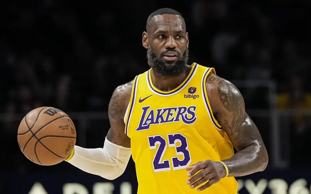NBA历史得分榜前十大球员_勒布朗詹姆斯NBA历史得分榜排名_nba球员得分排行