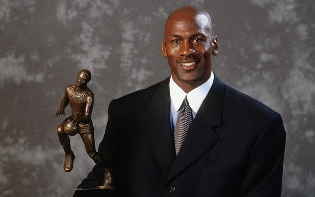 勒布朗詹姆斯NBA历史得分榜排名_nba球员得分排行_NBA历史得分榜前十大球员