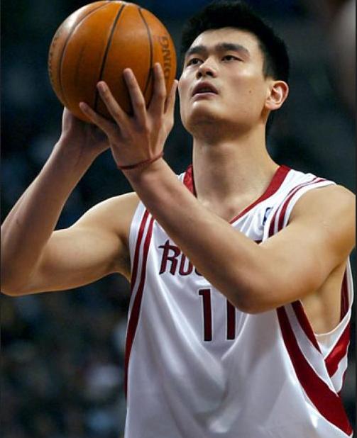 奥尼尔姚明罚球对比_nba奥尼尔罚球_奥尼尔罚球命中率