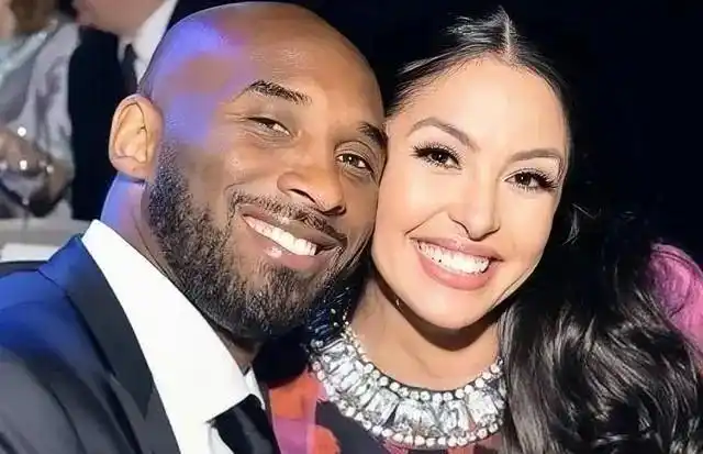 NBA球星黑白配现象_nba黑人球星娶白人_黑人精英白人妻子现象