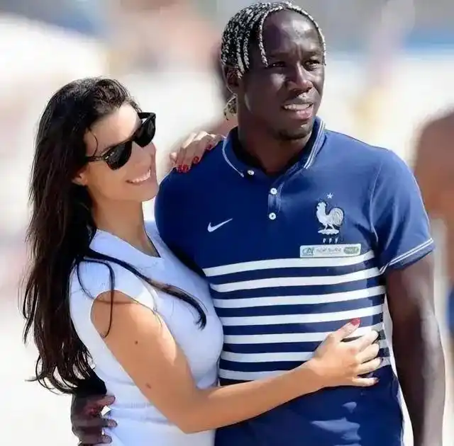 nba黑人球星娶白人_NBA球星黑白配现象_黑人精英白人妻子现象