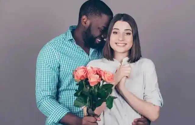 nba黑人球星娶白人_NBA球星黑白配现象_黑人精英白人妻子现象