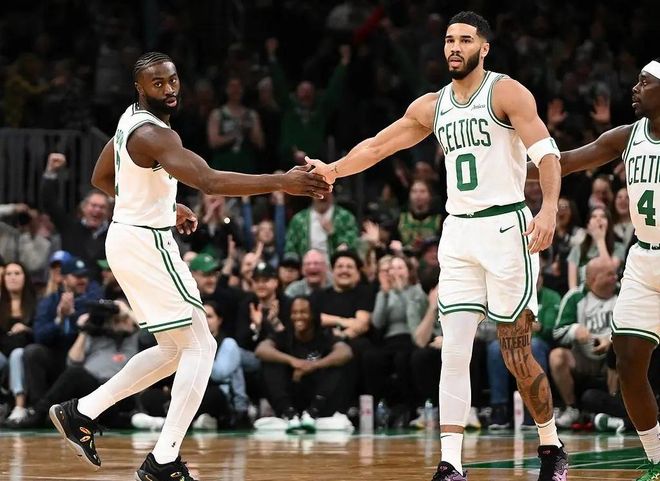 NBA新赛季西部战况_nba东部季后赛战况_NBA新赛季东部战况