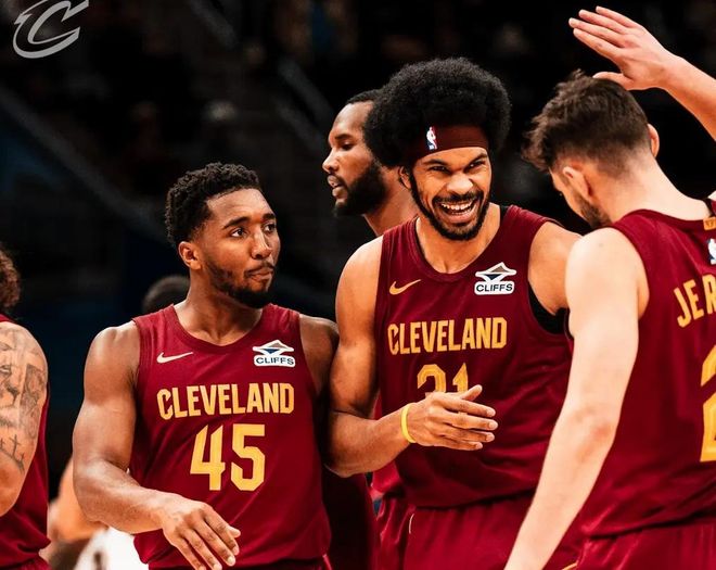 NBA新赛季西部战况_nba东部季后赛战况_NBA新赛季东部战况