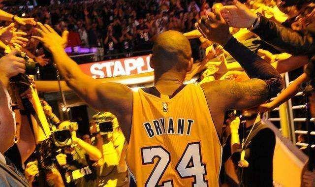 NBA历史最吸金的球员_科比告别战门票价格_nba历史最高门票价