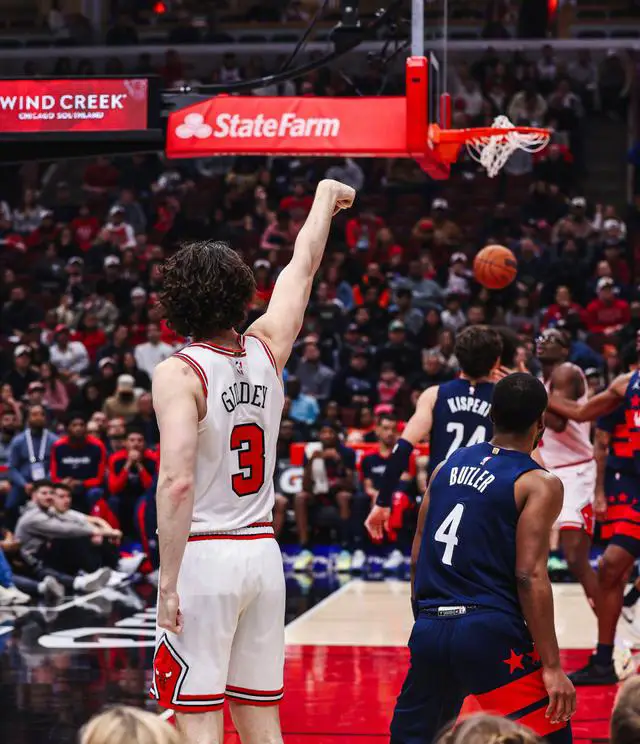 NBA公牛队对阵奇才队比赛分析_公牛队进攻火力全开比赛回顾_nba公牛vs奇才