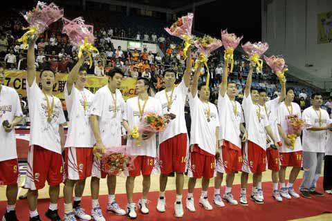 CBA冠军球队排名_2016cba冠军排名_CBA历史最强球队