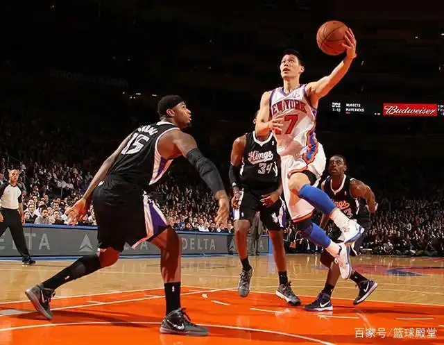 林书豪NBA职业生涯_林书豪nba生涯数据_林书豪职业生涯年薪