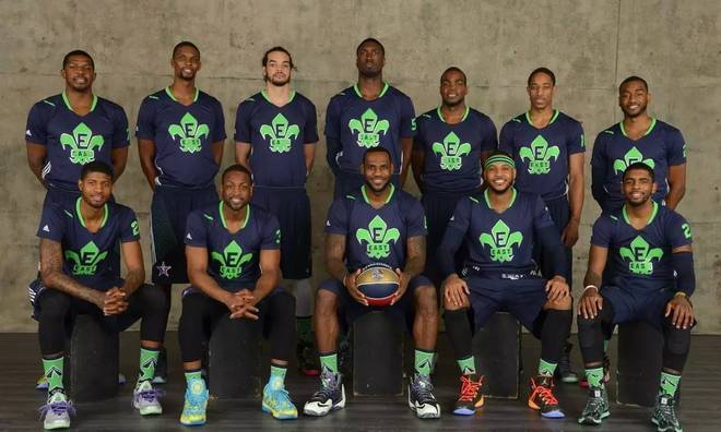 NBA短袖球衣历史_nba球衣宽松_NBA球衣风格演变