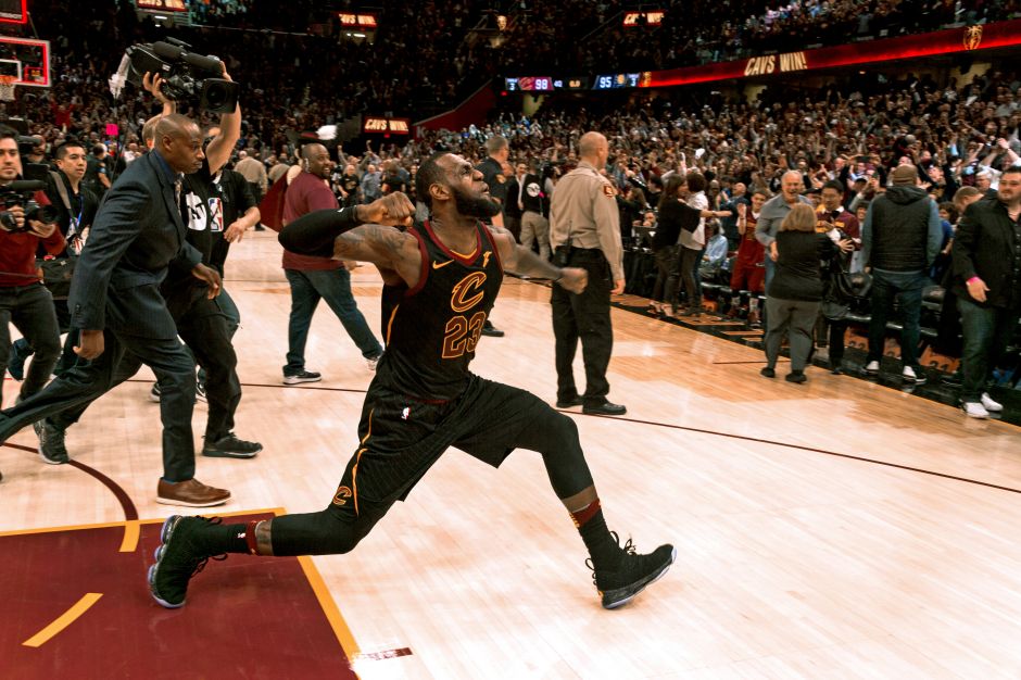 NBA十大扣将排名_nba扣将排名_历史上最伟大的扣篮球员