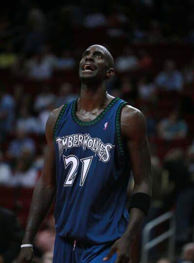 nba中国赛2015视频_NBA中国赛 勇士 森林狼