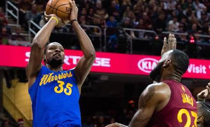 今日nba总决赛_NBA总决赛 勇士骑士对决 詹姆斯杜兰特对决