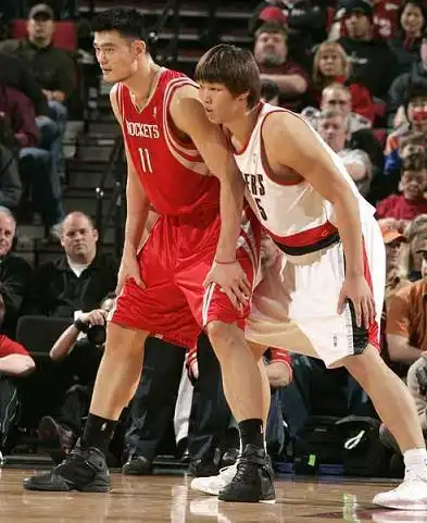 姚明河升镇nba_姚明与河升镇对比_中国男篮与韩国男篮历史交锋